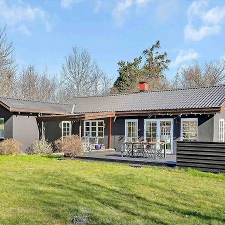 12272-1-sjaellands-odde-strandvaenget-29 * Yderby
